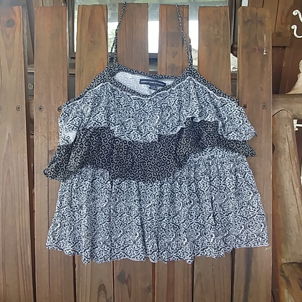 🌟Wavy layered crop top